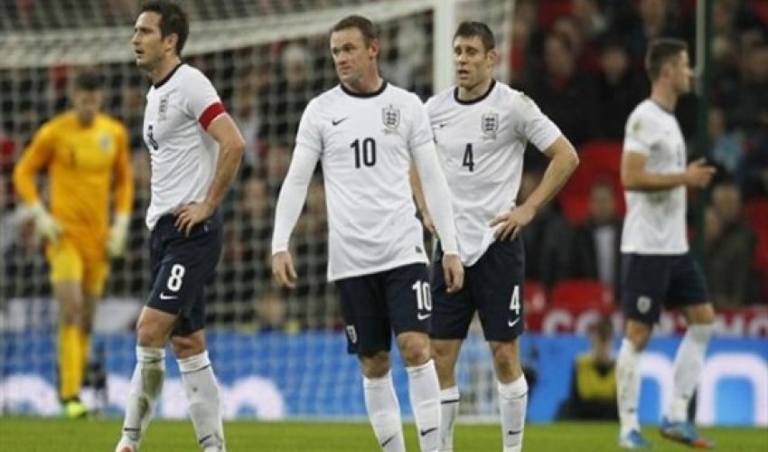 Paper Round: England to ditch traditional kit at World Cup