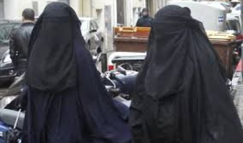 Jihadists recruiting Azeri women for marriage in Syria Jihadists recruiting Azeri women for marriage in Syria