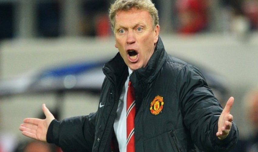 David Moyes: Manchester United 'no comment' on boss reports