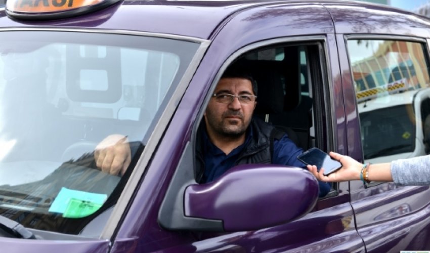 Baku taxi drivers learning English as European Games near