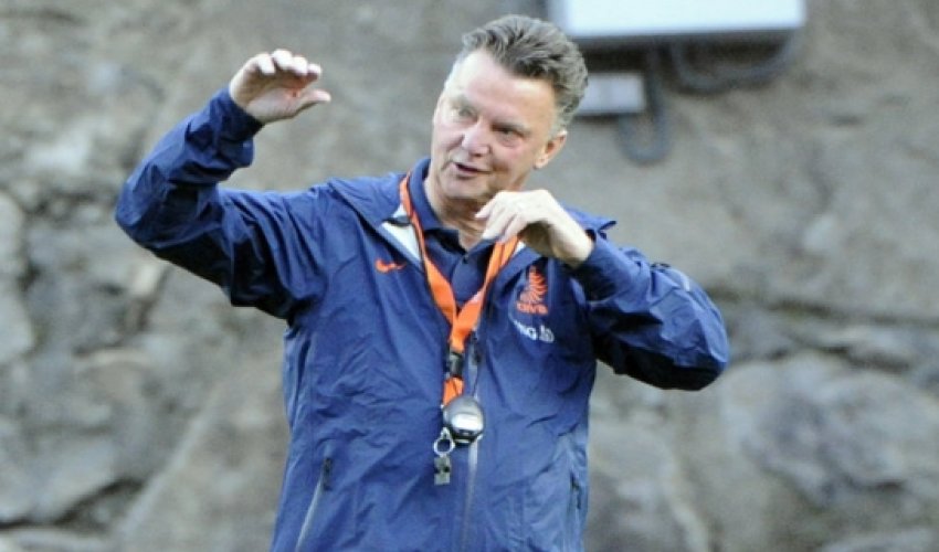 What MU can expect if Louis van Gaal is their next boss