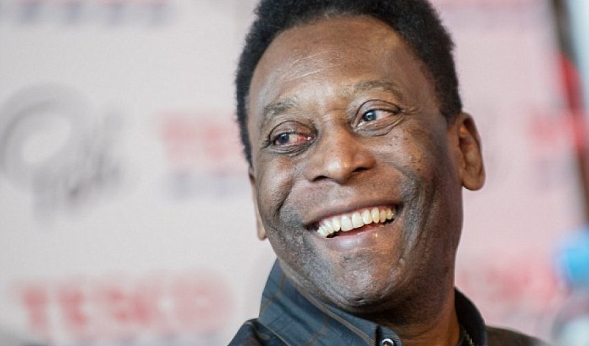 Pele remains in intensive care but...