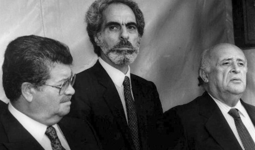 Əbülfəz Elçibəy Turqut Özala nəyi irad tutub? – TARİX