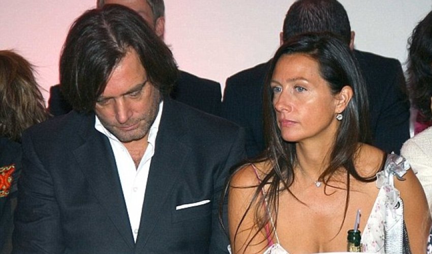 'Sadistic, unprincipled rogue' ordered to pay £17million divorce settlement to his former model ex-w 'Sadistic, unprincipled rogue' ordered to pay £17million divorce settlement to his former model ex-w