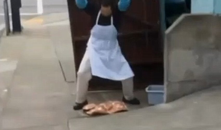 Now THAT is street food - VIDEO Now THAT is street food - VIDEO