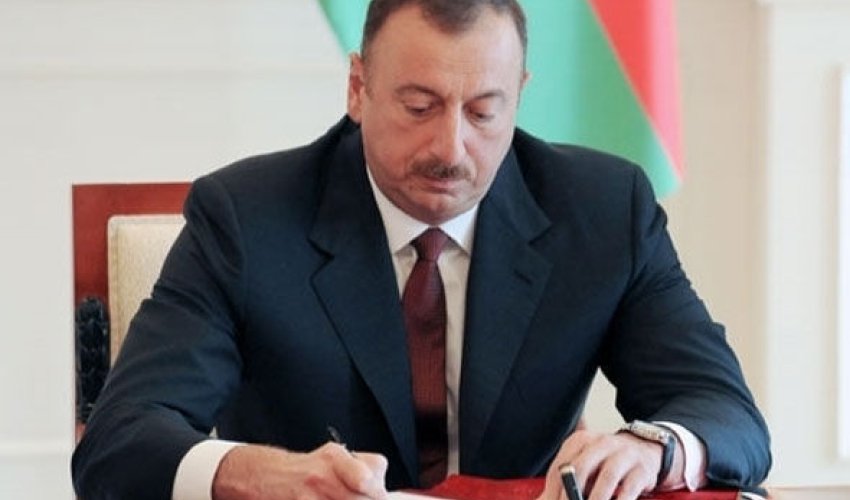 Prezident sərəncam imzalayıb Prezident sərəncam imzalayıb