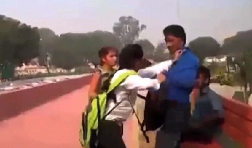 Are ‘heroine’ Indian sisters really just men-beaters? Are ‘heroine’ Indian sisters really just men-beaters?