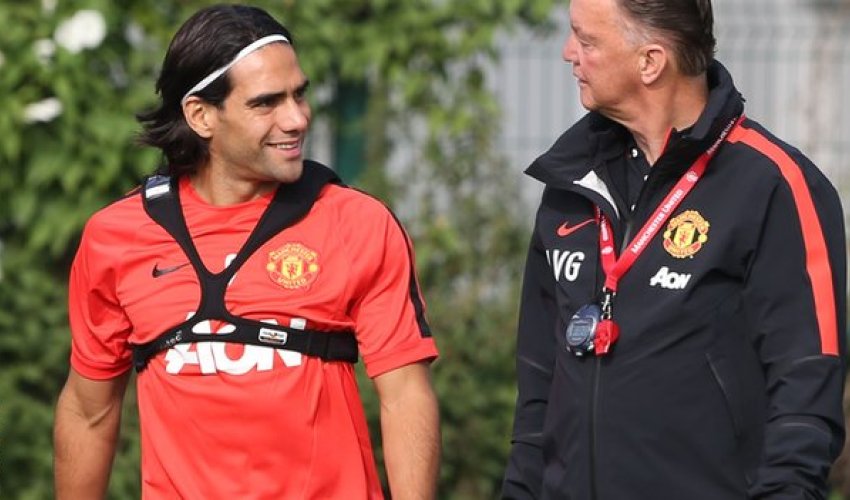 Man Utd's Radamel Falcao only fit for 20 minutes - Louis Van Gaal