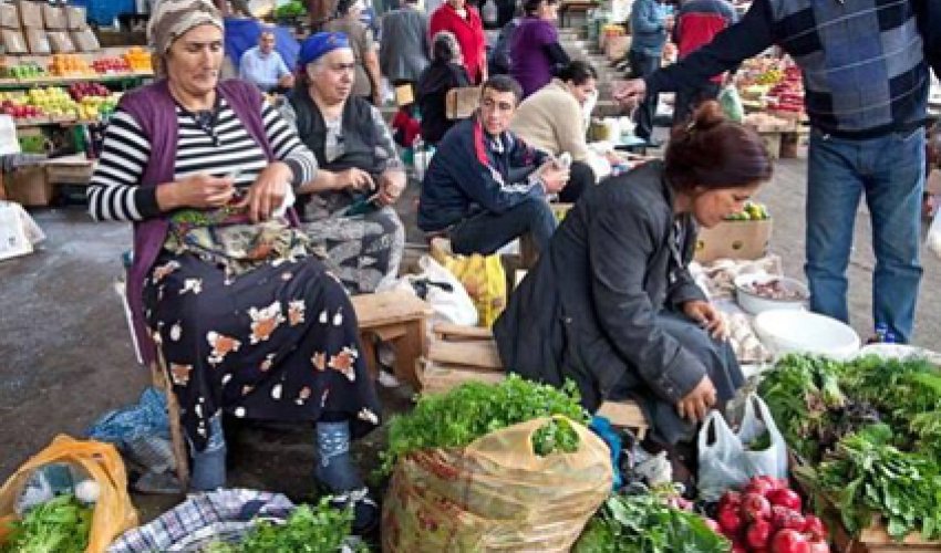 Azərbaycanlılar Rusiyadan geri qayıdır