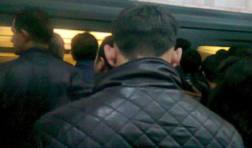 Bakı metrosunda biabırçılıq