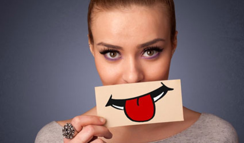 Qadınlar niyə yalan danışır?