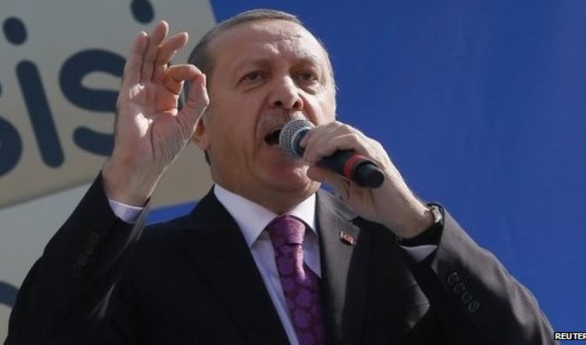 Turkey media arrests: Erdogan rejects EU criticism