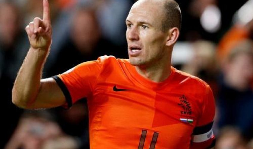 Hollandiyada bu ilin ən yaxşı futbolçusu seçildi