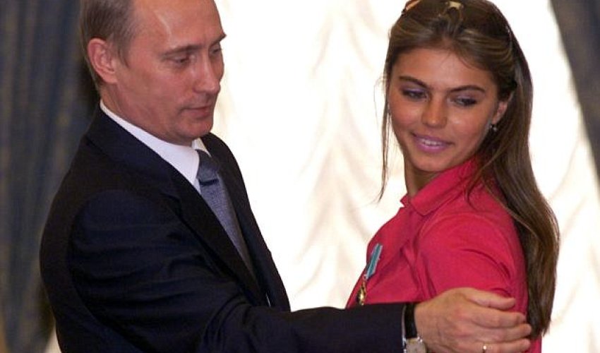 Putin reveals he is in a relationship a year after his divorce Putin reveals he is in a relationship a year after his divorce