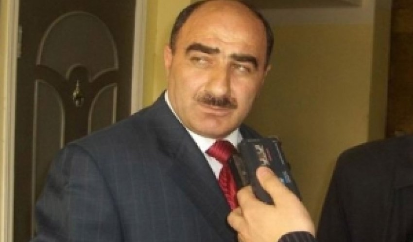 BDU-nun rüşvətə görə tutulan professoru azad edildi