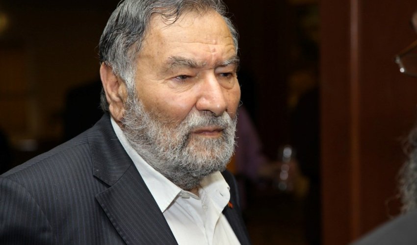 Putin Zori Balayana medal vermədi Putin Zori Balayana medal vermədi