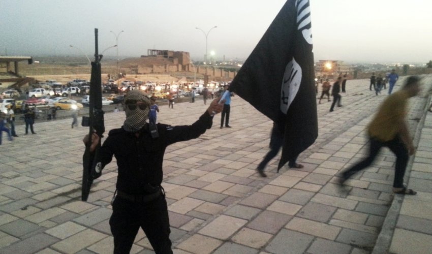 Four Azerbaijanis arrested by IS in Raqqa appear in new video Four Azerbaijanis arrested by IS in Raqqa appear in new video