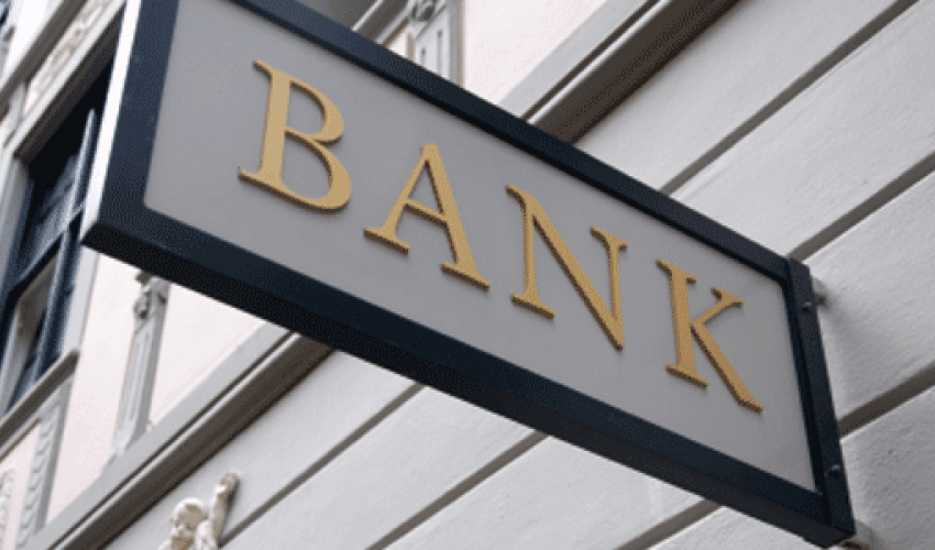 Azərbaycanda 5 bank bağlanır - Ekspert Azərbaycanda 5 bank bağlanır - Ekspert