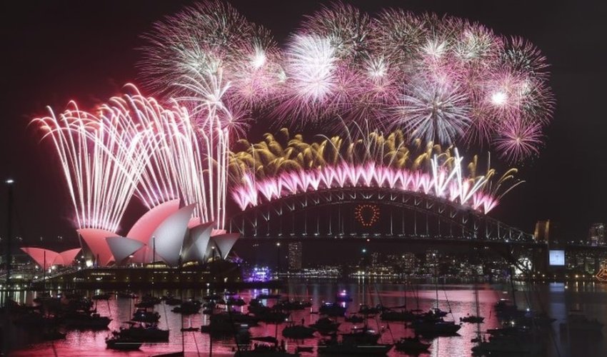 Global celebrations bring in 2015