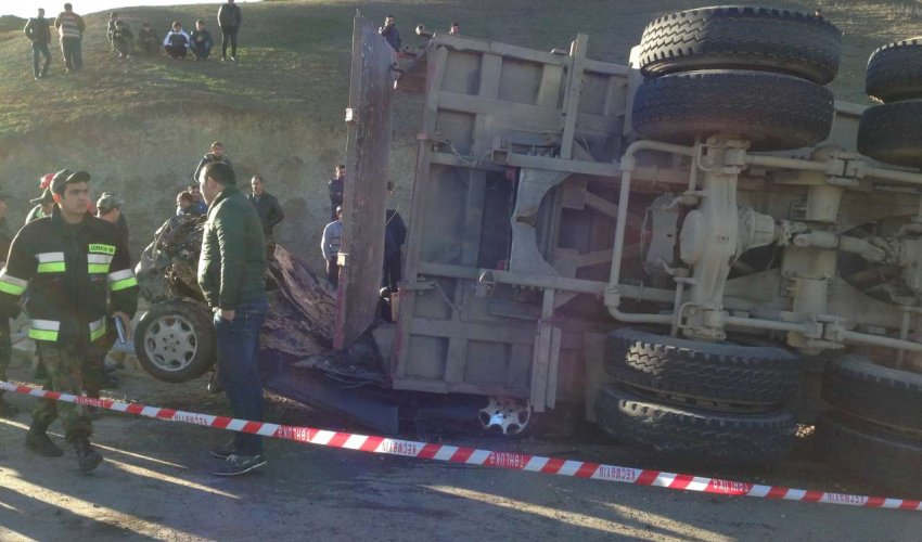 Six people killed in Azerbaijan traffic accident