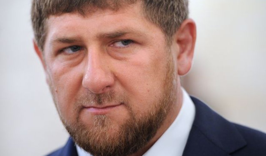 Ramzan Kadırov gecə saat 3-də araqla mübarizə aparır