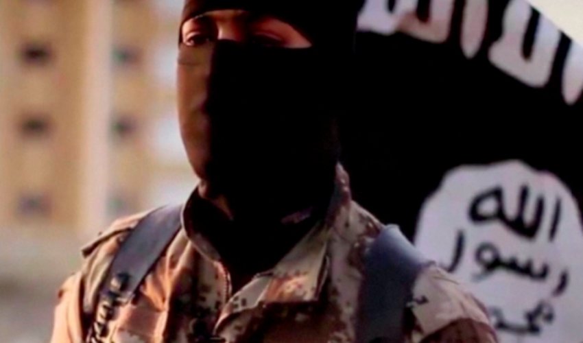 Isis top police official found beheaded, left with cigarette in mouth Isis top police official found beheaded, left with cigarette in mouth