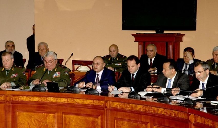 Armenian military chiefs gather to discuss Karabakh escalation