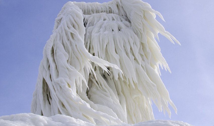 Stunning pictures of Michigan's St Joseph Lighthouse