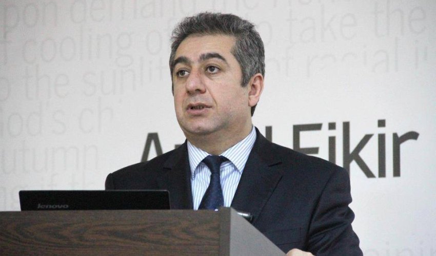 Manatın dəyərində problemlər yaranacaq - Qubad İbadoğlu Manatın dəyərində problemlər yaranacaq - Qubad İbadoğlu