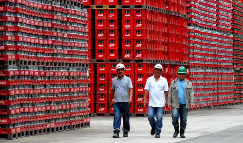 Сокращения в «Coca-Cola Азербайджан»?