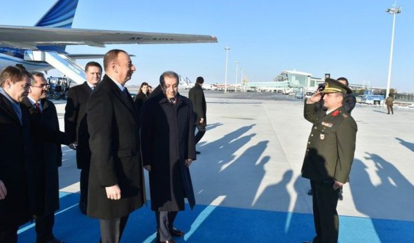 İlham Əliyev Davudoğlu ilə görüşdü