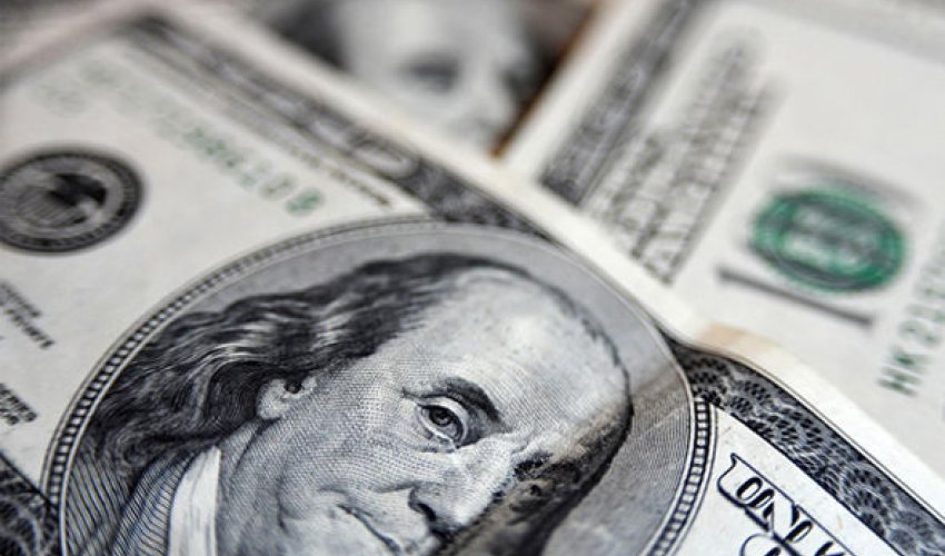 Valyutadəyişmə məntəqələrində niyə dollar tapılmır? Valyutadəyişmə məntəqələrində niyə dollar tapılmır?