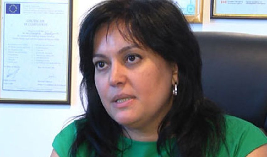 İşdən çıxan Umayra Tağıyeva: Deyilənlər cəfəngiyyatdır İşdən çıxan Umayra Tağıyeva: Deyilənlər cəfəngiyyatdır