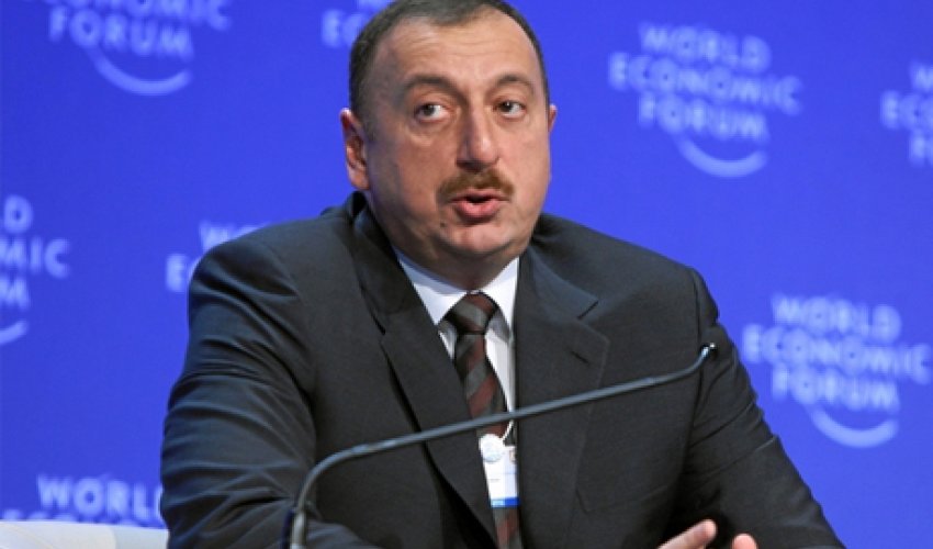 İlham Əliyev: Azərbaycan neftin qiymətinin təsirindən getdikcə daha az asılı olur İlham Əliyev: Azərbaycan neftin qiymətinin təsirindən getdikcə daha az asılı olur
