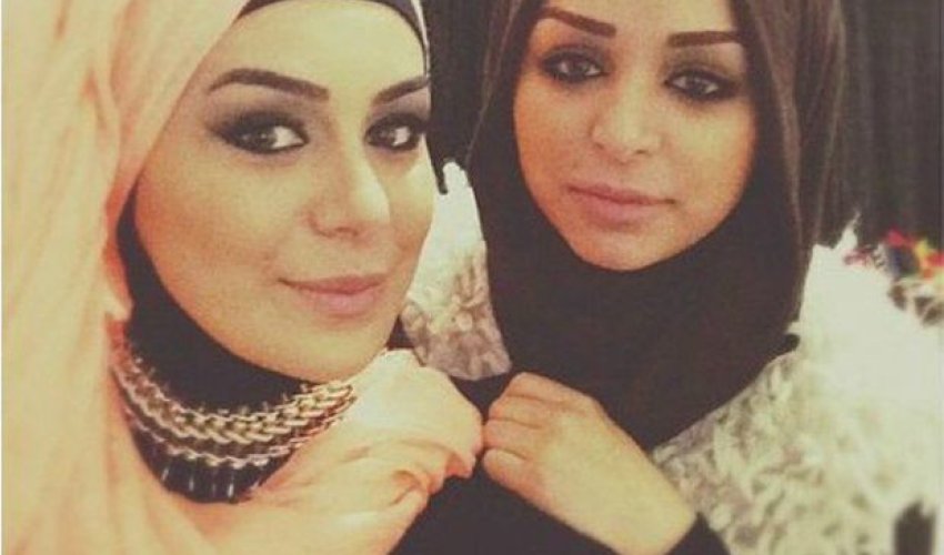 Məşhur azərbaycanlı model hicab geyindi