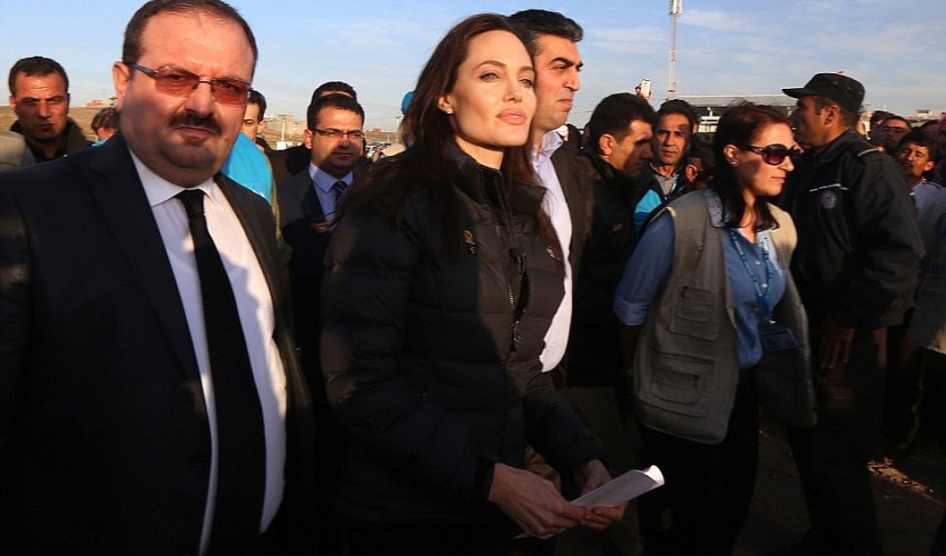 Angelina Jolie meets ISIS victims at refugee camp