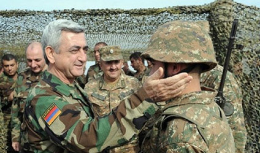 Sarkisyan əsgəri niyə zorladıb?
