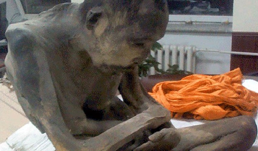 Mummified monk in Mongolia 'not dead', say Buddhists Mummified monk in Mongolia 'not dead', say Buddhists
