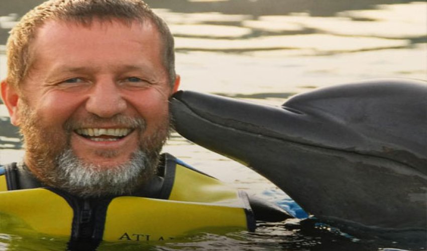 Alfred KOX:  Putin KQB-də nəynən məşğul olub?