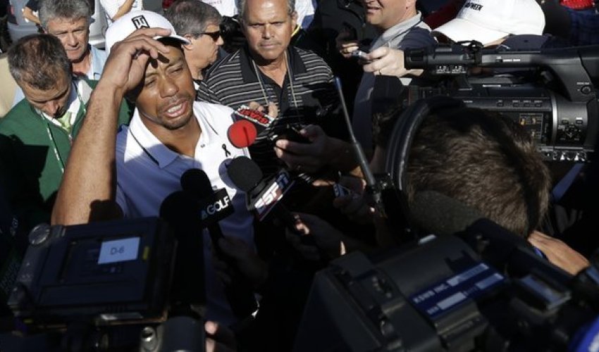 Injured Tiger Woods withdraws during first round at Torrey Pines