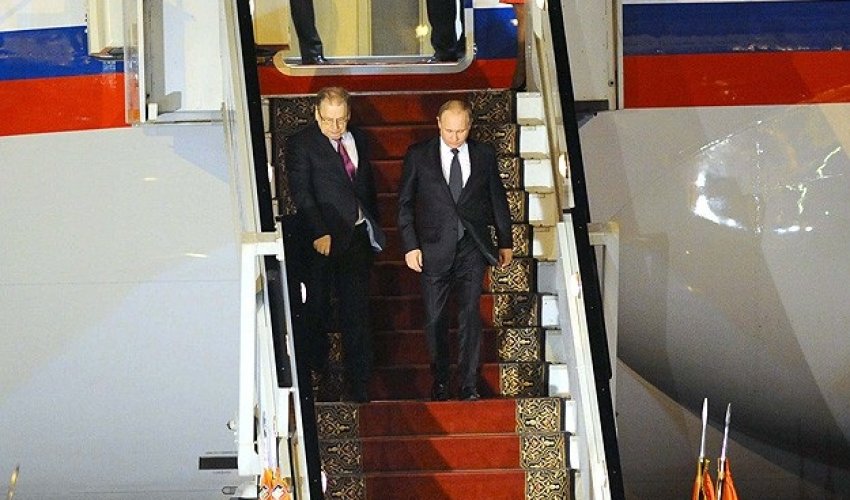 10 il sonra Putin Misirdə