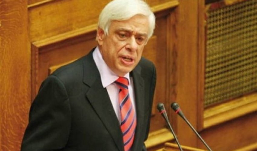 Keçmiş nazir prezident seçildi