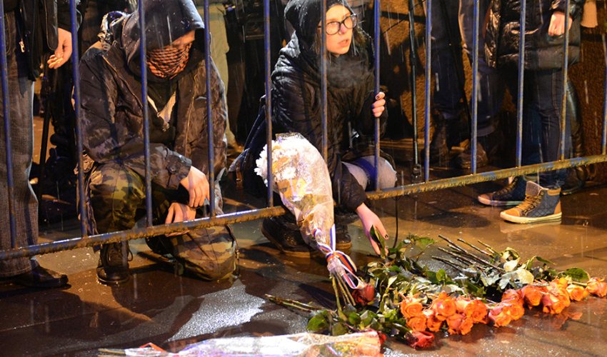 Rusiya prezidentinin mətbuat katibi: “Boris Nemtsovun qətli təxribatdır”