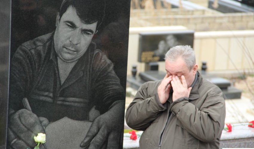 10 лет со дня убийства Эльмара Гусейнова