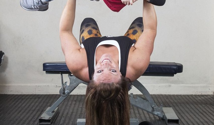 Size 18 mother loses EIGHT STONE