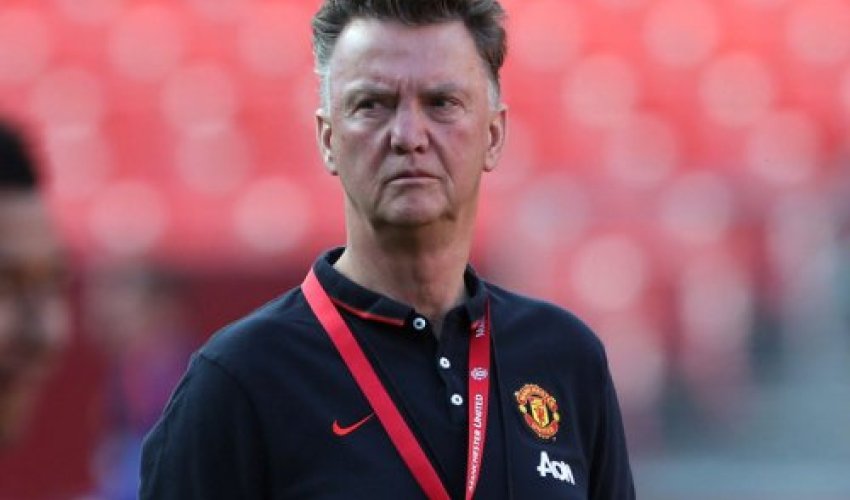 Van Qal: Onun bəhanə gətirməyə haqqı yoxdu