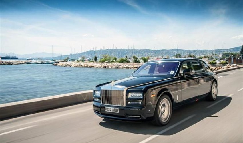 У азербайджанца конфисковали Rolls-Royce