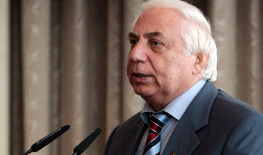Hadı Rəcəblinin müəllimlərlə bağlı fikirlərinə deputatlardan reaksiya - AÇIQLAMALAR Hadı Rəcəblinin müəllimlərlə bağlı fikirlərinə deputatlardan reaksiya - AÇIQLAMALAR