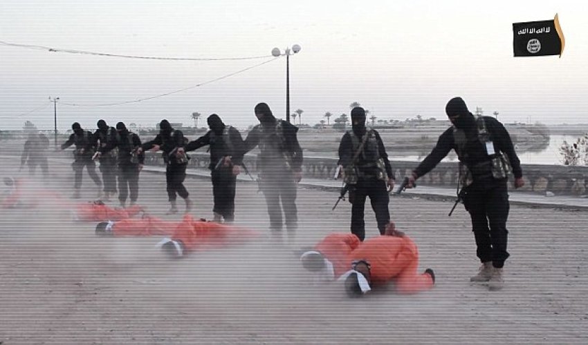 ISIS executes nine 'spies' for 'betraying the religion of Allah' ISIS executes nine 'spies' for 'betraying the religion of Allah'