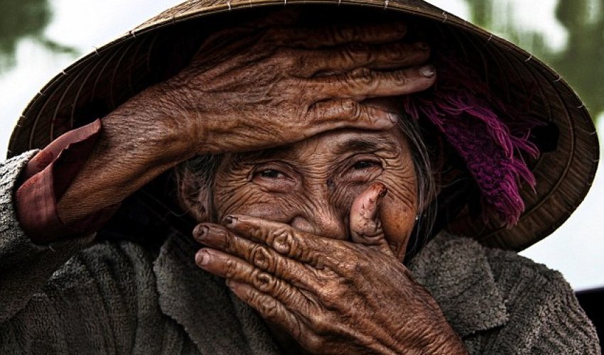 The secret smiles of Vietnam The secret smiles of Vietnam
